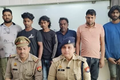 Link Road police bust gang stealing iron rods, 6 accused arrested. IMAGE CREDIT TO POLICE