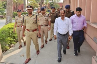 Preparations intensify for Police Sub-Inspector recruitment exam in Saharanpur; DIG inspects examination center IMAGE CREDIT TO POLICE