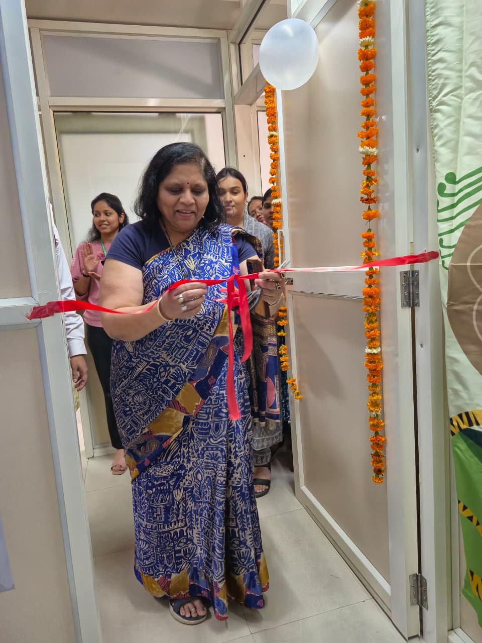 Chief Income Tax Commissioner Dr. Renuka Jain Gupta inaugurated the infant care room at Ghaziabad Passport Office IMAGE CREDIT TO पासपोर्ट कार्यालय