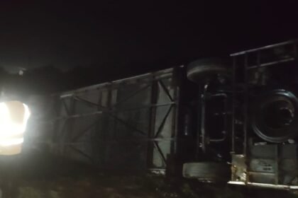 Double-Decker Bus Overturns on Highway; 9 Passengers Injured, 4 Referred to Higher Center IMAGE CREDIT TO POLICE