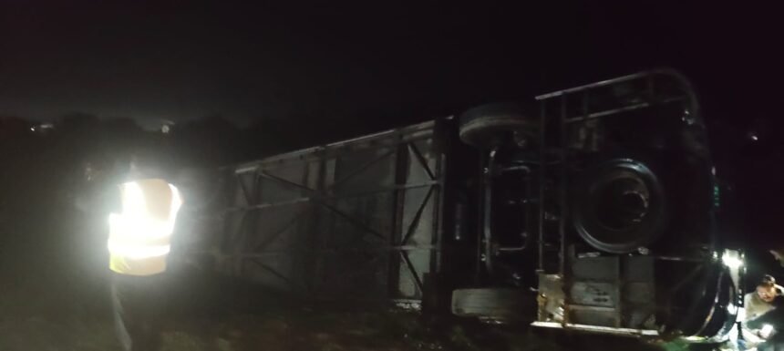 Double-Decker Bus Overturns on Highway; 9 Passengers Injured, 4 Referred to Higher Center IMAGE CREDIT TO POLICE