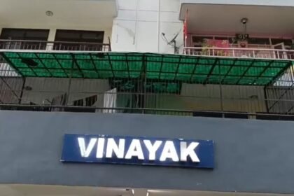 Mother Satnam’s body was found in a flat under suspicious circumstances; her son died by suicide after jumping from the 13th floor. IMAGE CREDIT TO रिपोर्टर