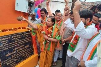 Development works inaugurated at Maa Chamunda Dham: The municipal chairperson inaugurated a CC road and lighting facilities IMAGE CREDIT TO नगर पालिका