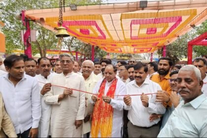 Grand inauguration of the Mahamaya Devi Temple fair; an immense crowd of devotees gathered on the first day of Navratri IMAGE CREDIT TO नगर पालिका