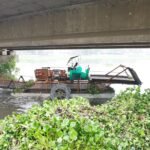 The Municipal Corporation launched a mega campaign using machines for the cleaning of the Hindon River IMAGE CREDIT TO NAGAR NIGAM