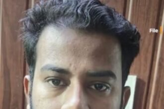 Major conspiracy foiled: Two accused who were sending scouts to temples for Pakistan arrested IMAGE CREDIT TO पुलिस