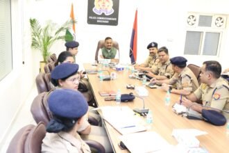 Crime meeting held under the chairmanship of Police Commissioner regarding crime control IMAGE CREDIT TO POLICE