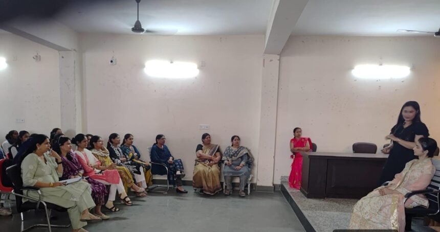 A workshop on personality development and aesthetics was organized, providing employment-oriented guidance to the female students IMAGE CREDIT TO विद्यालय