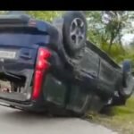 Severe accident on Yamuna Expressway: Scorpio overturned IMAGE CREDIT TO रिपोर्टर