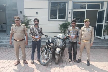 Shalimar Garden police arrested two accused who snatched belongings using a stolen two-wheeler. IMAGE CREDIT TO POLICE