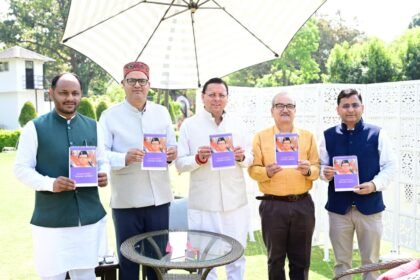 Chief Minister Pushkar Singh Dhami unveiled a Panchang table calendar and emphasized the importance of staying connected to culture. IMAGE CREDIT TO मुख्यमंत्री सचिवालय/ सूचना विभाग