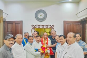 Sudhir Goyal from Hapur shines in 70+ badminton category, secures a place in the top 8 at the national level. IMAGE CREDIT TO रिपोर्टर