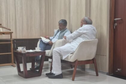 Near Mohiuddinpur, there is a demand for a service road on the Delhi-Meerut Expressway; the MP met with the NHAI chairman regarding this. IMAGE CREDIT TO डॉ राजकुमार सांगवान