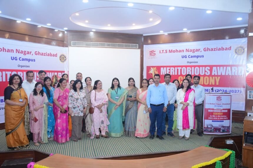 A grand Meritorious Award ceremony was held at ITS Mohan Nagar to honor outstanding students. IMAGE CREDIT TO इंस्टीट्यूट