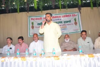 Annual general meeting of the Cooperative Sugarcane Development Committee held at Majra Road Baraatghar, farmers gave important suggestions. IMAGE CREDIT TO रिपोर्टर