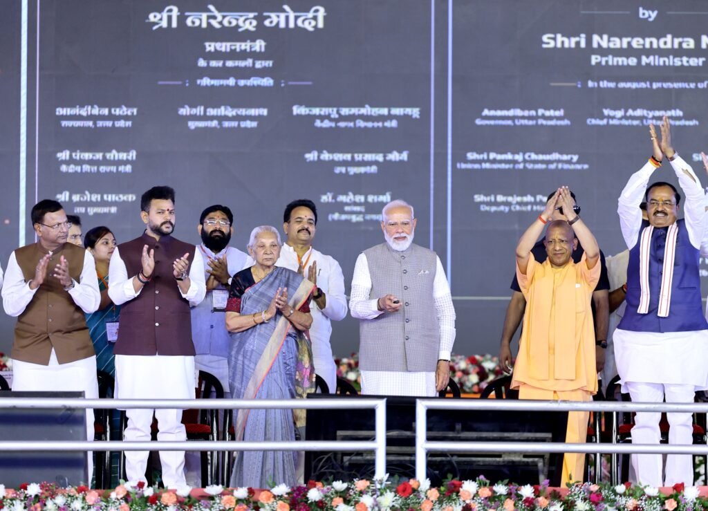 Prime Minister Narendra Modi inaugurated the Noida International Airport, marking the beginning of a new phase of development and progress.
IMAGE CREDIT TO INFORMATION DEPARTMENT