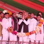 A massive crowd surged at the PDA’s election campaign rally, leaving the opposition stunned. IMAGE CREDIT TO रिपोर्टर