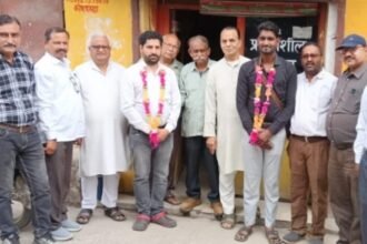 A felicitation ceremony was organized by the Progressive Journalists Association, honoring Manoj Tandon and Rachit Kumar. IMAGE CREDIT TO REPORTER