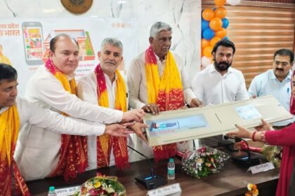 The Chief Minister launched schemes for Anganwadi workers, with a live broadcast also taking place in Shamli. IMAGE CREDIT TO INFORMATION DEPARTMENT