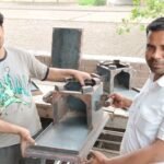 Amid a gas shortage, traditional clay stoves became a lifeline, earning appreciation for the mason's hard work. IMAGE CREDIT TO रिपोर्टर