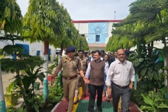 Prison inspection conducted to review facilities; inmates received legal aid and information about their rights. IMAGE CREDIT TO सूचना विभाग