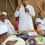 Congress workers organized a village public outreach (gram chaupal) program. IMAGE CREDIT TO REPORTER