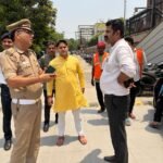 Action taken against illegal parking on the service road; challans were issued outside St. Thomas School. IMAGE CREDIT TO POLICE