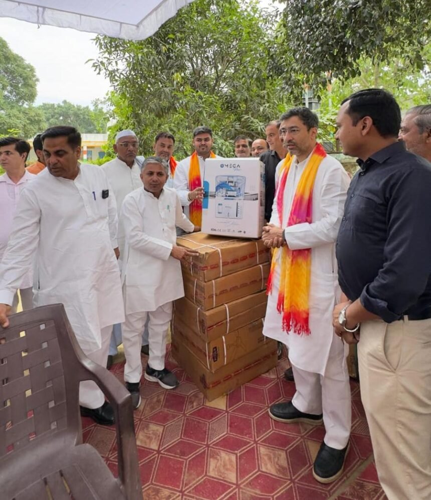 Message to youth to become self-reliant: Mohit Beniwal IMAGE CREDIT TO रिपोर्टर