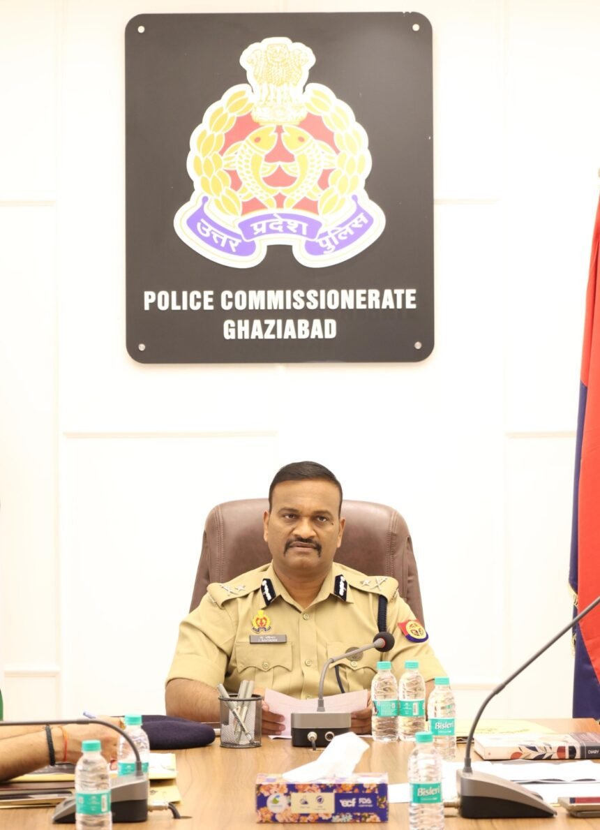 Police personnel with outstanding uniform in the traffic department to receive incentive amount: Police Commissioner. IMAGE CREDIT TO POLICE