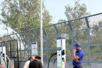 The largest EV charging station has started at Anand Vihar Namo Bharat Station, where 10 vehicles can be charged simultaneously. IMAGE CREDIT TO एनसीआरटीसी
