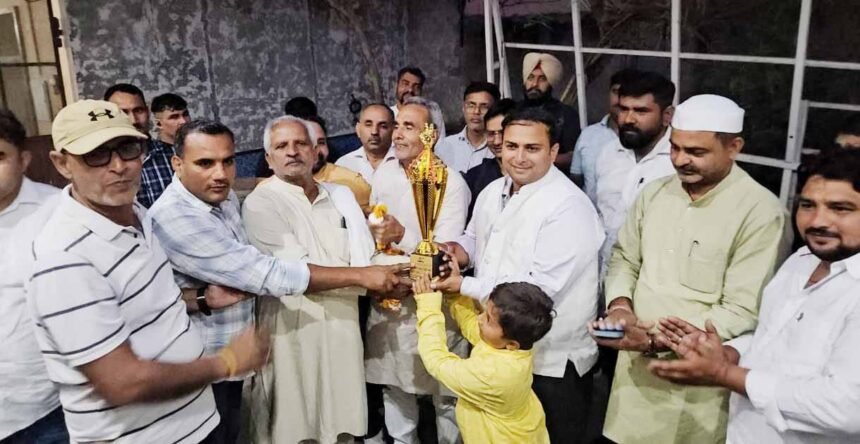 ‘Sunehri,’ giving 23.186 kg of milk in 24 hours, becomes the center of attraction, ranks second in the country. IMAGE CREDIT TO REPORTER