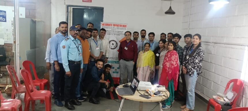 Factories Act 1948: Health and safety training conducted at Census Lifestyle Company in Moradabad concluded successfully. IMAGE CREDIT TO गुरुकुल फाउंडेशन