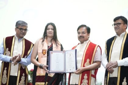 Grand convocation ceremony of ABES, over 1600 students awarded degrees, package of 60 lakh becomes the highlight IMAGE CREDIT TO इंस्टीट्यूट