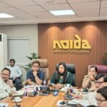 A major meeting was held in Noida regarding industrial peace and workers’ interests, and strict instructions were issued. IMAGE CREDIT TO INFORMATION DEPARTMENT