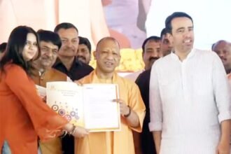 Yogi Adityanath inaugurated and laid the foundation stone of projects worth ₹951 crore in Muzaffarnagar; appointment letters were also distributed to youth. IMAGE CREDIT TO INFORMATION DEPARTMENT