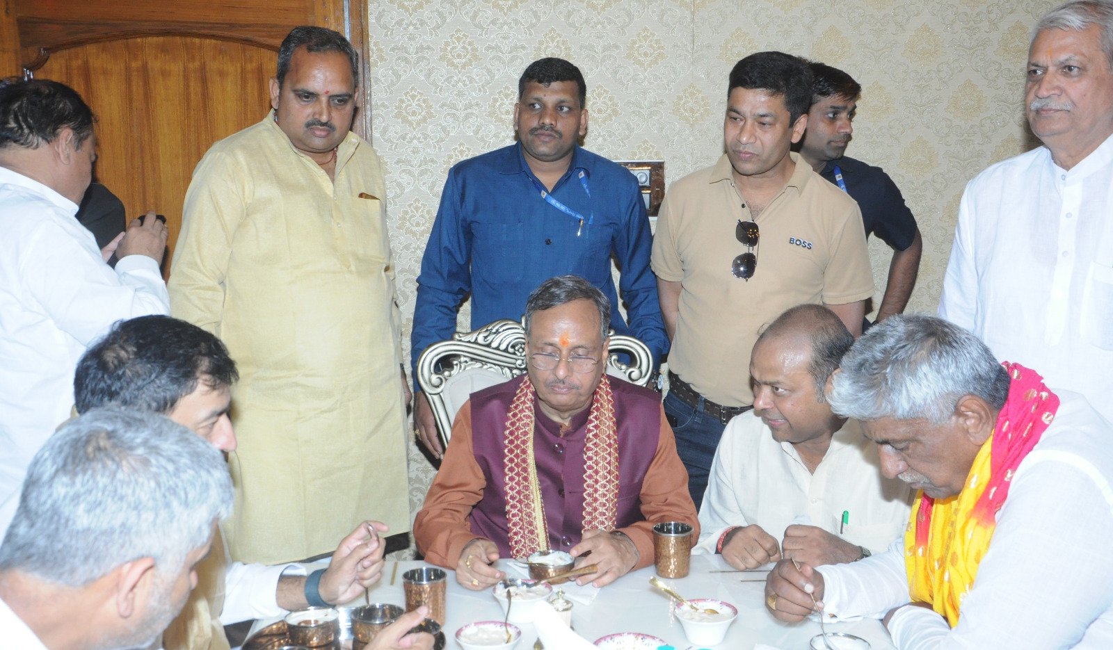 The country is moving towards Antyodaya along with nationalism and development, said Dinesh Sharma. IMAGE CREDIT TO रिपोर्टर