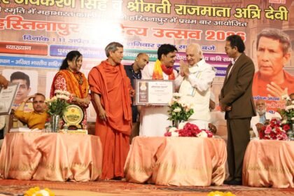 At the Hastinapur Literature Festival, Dr. Praveen Saraswat was awarded the Hastinapur Sahitya Samman, bringing pride to Ghaziabad. IMAGE CREDIT TO प्रवीन सारस्वत