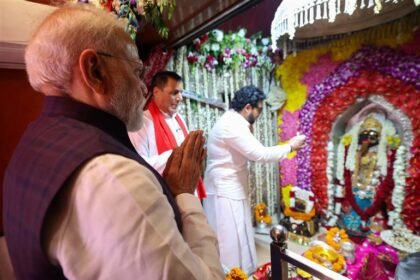 A historic welcome was seen in Saharanpur, as a massive crowd gathered during the roadshow of Prime Minister Narendra Modi. IMAGE CREDIT TO PIB