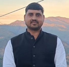Rohit Bhardwaj has been appointed as the State Youth President of the Sarv Brahmin Mahasabha, with the responsibility of uniting the youth and strengthening the organization. IMAGE CREDIT TO रोहित भारद्वाज फाइल फोटो