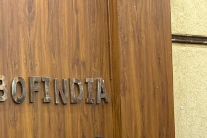 The wait for women should end; reservation IMAGE CREDIT TO सेंट्रर फॉर सोशल रिसर्च