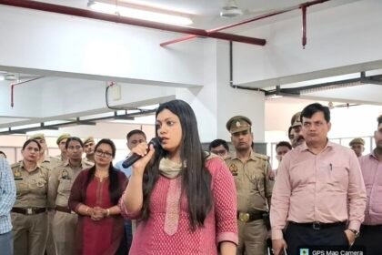 To maintain industrial peace, the administration has become active; the District Magistrate held a direct dialogue with workers. IMAGE CREDIT TO INFORMATION DEPARTMENT