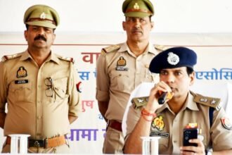 A soldiers’ conference was organized at the Reserve Police Lines, with instructions issued for the prompt resolution of grievances. Ghaziabad Police directed that issues should be addressed without delay. IMAGE CREDIT TO POLICE