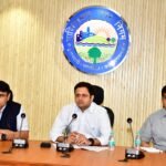 Town Vending Committee meeting: In the presence of the Municipal Commissioner, a plan was made to resolve pending and old issues. IMAGE CREDIT TO NAGAR NIGAM