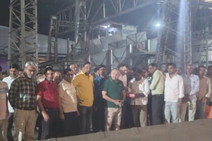 Triveni Sugar Mill Khatauli ranked top in sugarcane crushing and payments in the state: Ashok Kumar IMAGE CREDIT TO REPORTER