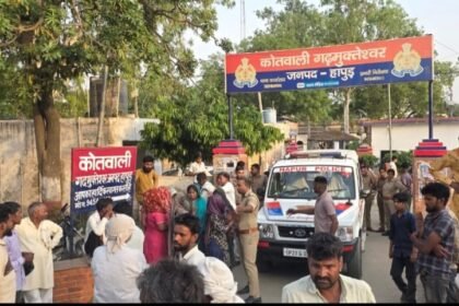 A sensation spread in the Garh area after the body of a young man was found in the forest of Kalyanpur, with family members alleging that he was murdered. IMAGE CREDIT TO POLICE