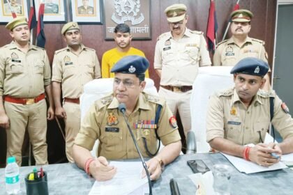 Accused arrested for GST evasion worth crores by creating fake firms. IMAGE CREDIT TO POLICE