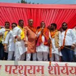 On Akshaya Tritiya, a large crowd gathered for the Lord Parshuram Shaurya Yatra, showcasing a grand display of Sanatan unity. IMAGE CREDIT TO रिपोर्टर