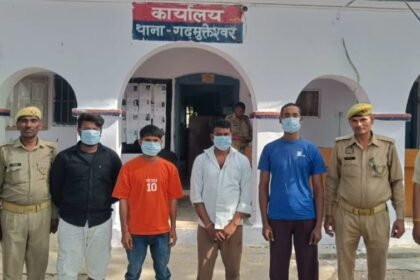 Garhmukteshwar police arrested four boatmen for ferrying passengers without life jackets. IMAGE CREDIT TO POLICE