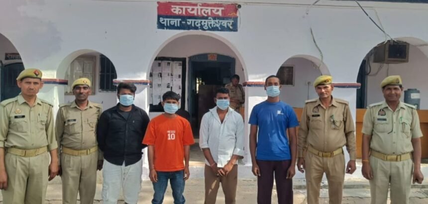 Garhmukteshwar police arrested four boatmen for ferrying passengers without life jackets. IMAGE CREDIT TO POLICE