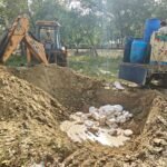 Shalimar Garden police seized 900 kg of synthetic paneer, which was destroyed by the food department. IMAGE CREDIT TO खाद्य विभाग